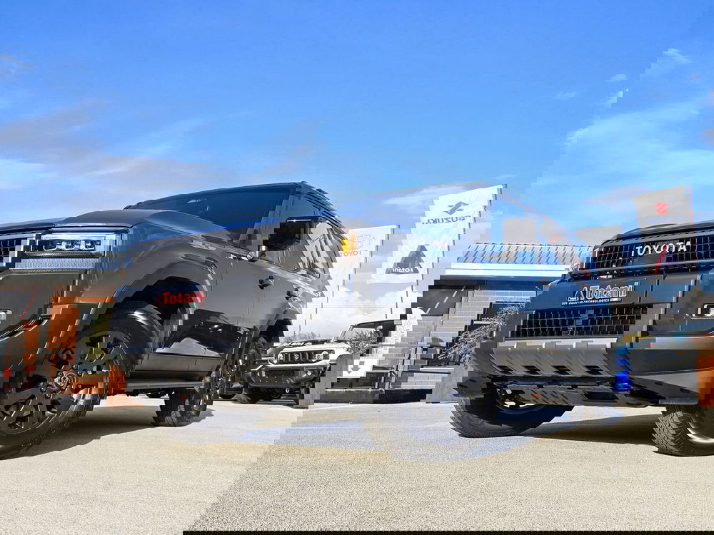 Toyota Land Cruiser nuova a L'Aquila (9)