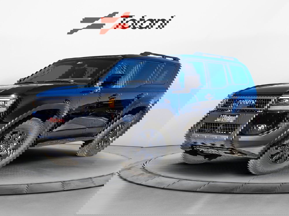 Toyota Land Cruiser nuova a L'Aquila