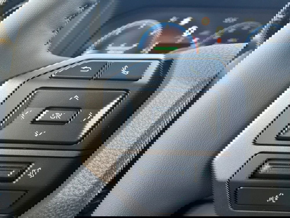 Toyota Land Cruiser nuova a L'Aquila (17)