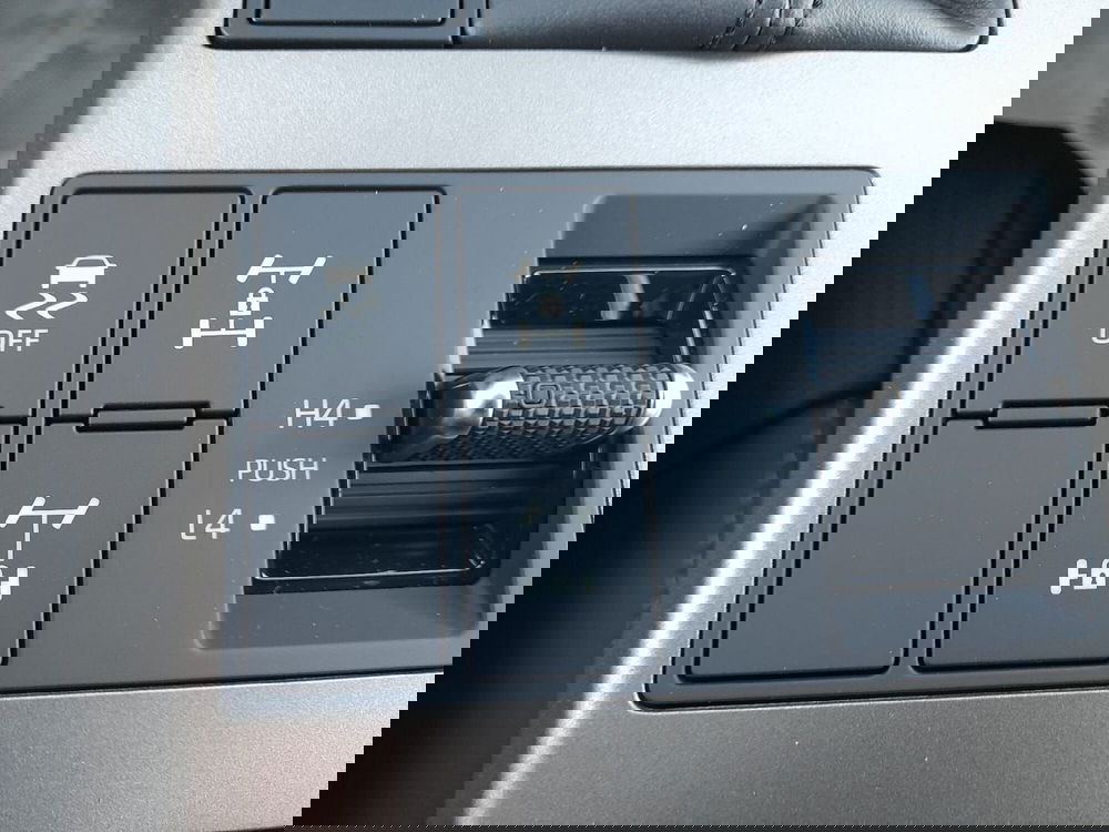 Toyota Land Cruiser nuova a L'Aquila (19)