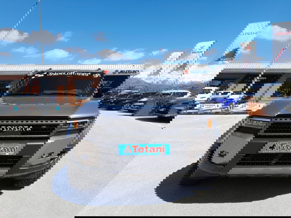 Toyota Land Cruiser nuova a L'Aquila (6)