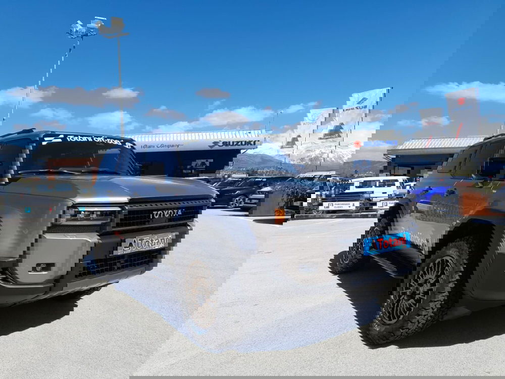 Toyota Land Cruiser nuova a L'Aquila (7)