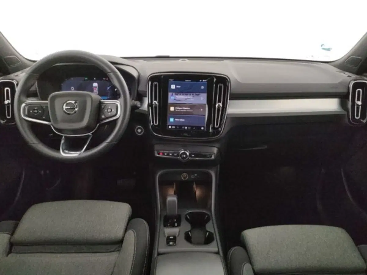 Volvo XC40 usata a Modena (11)
