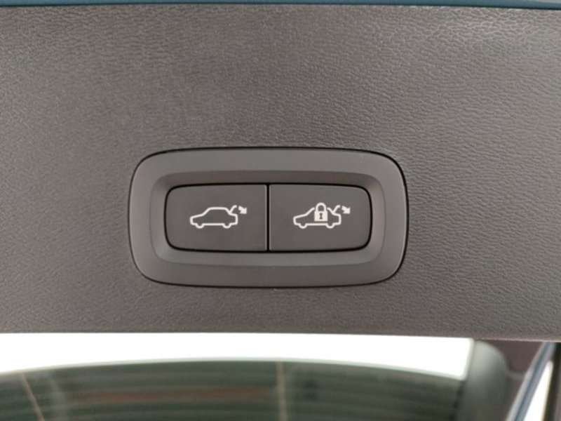 Volvo XC40 usata a Modena (18)