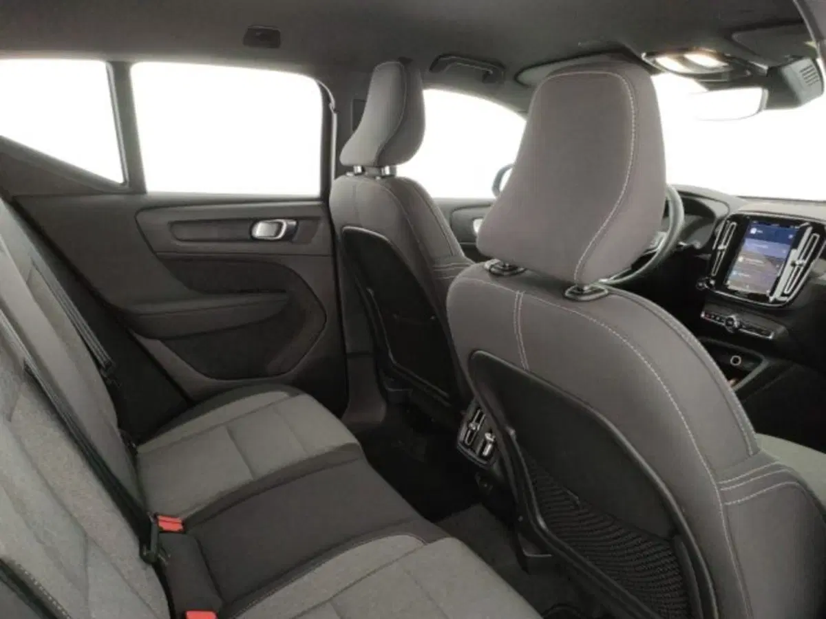 Volvo XC40 usata a Modena (9)