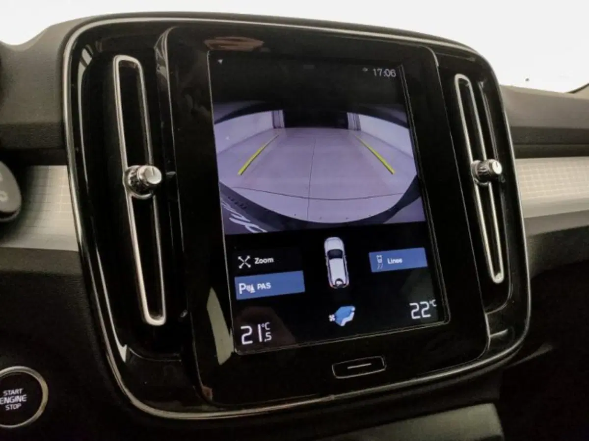 Volvo XC40 usata a Modena (15)