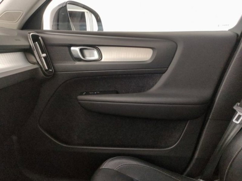 Volvo XC40 usata a Modena (18)