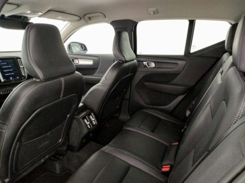 Volvo XC40 usata a Modena (8)