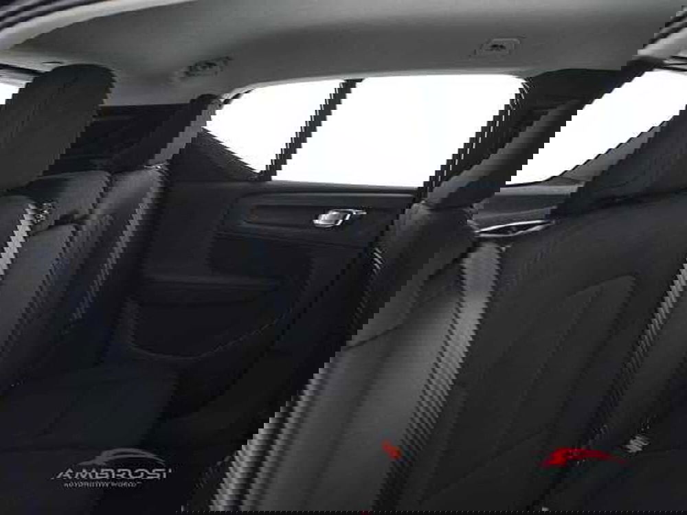 Volvo XC40 usata a Perugia (11)