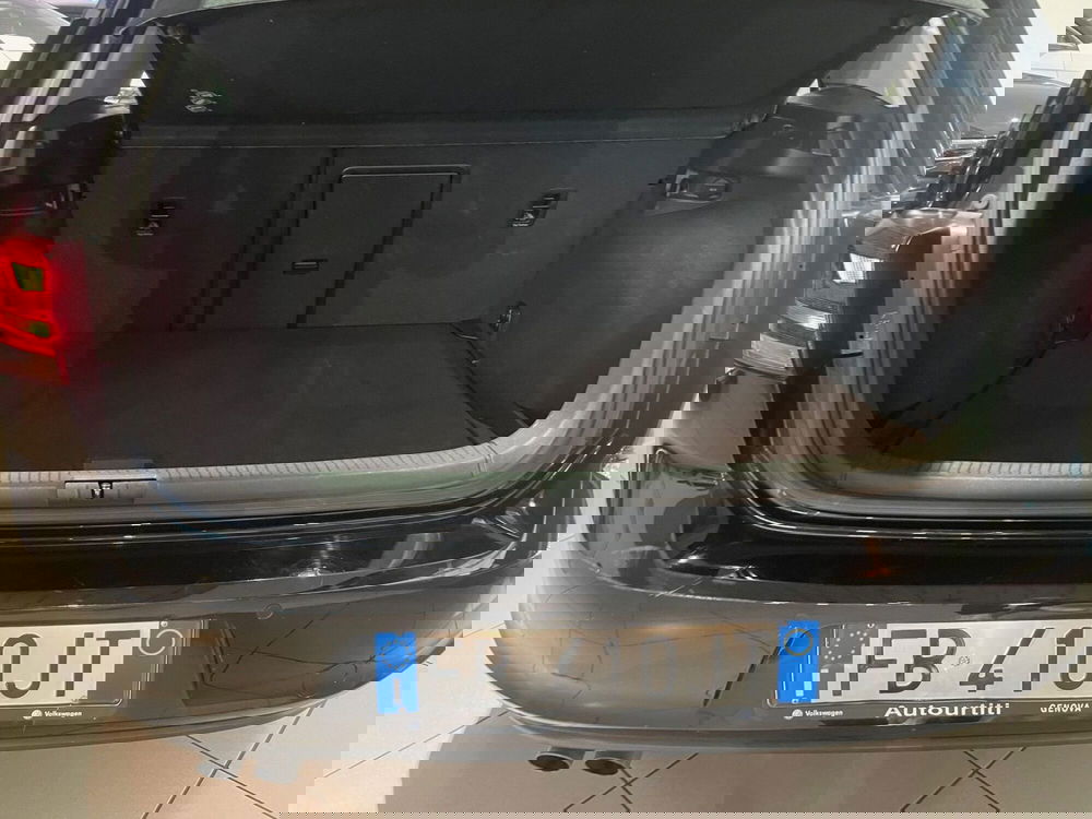 Volkswagen Golf usata a Genova (10)