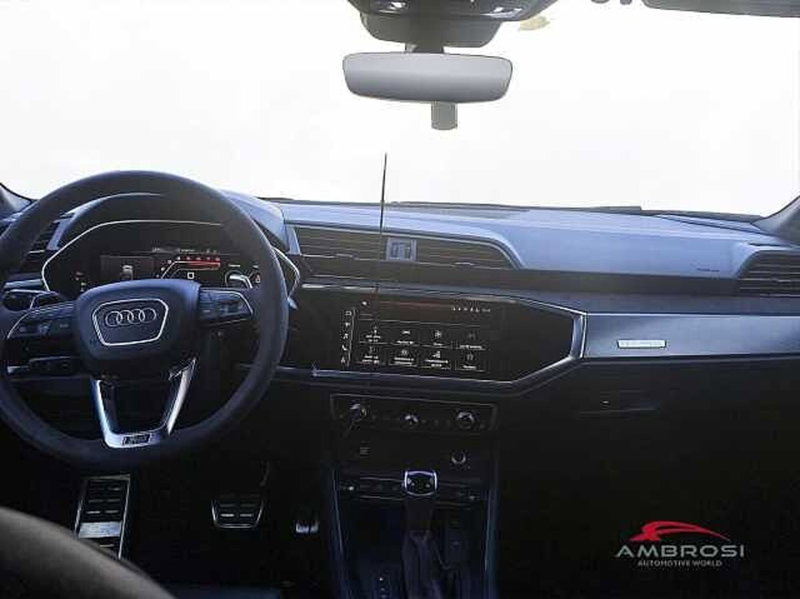 Audi RS Q3 usata a Viterbo (13)