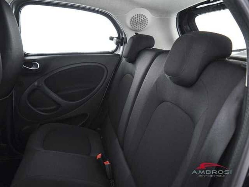 smart forfour usata a Viterbo (10)