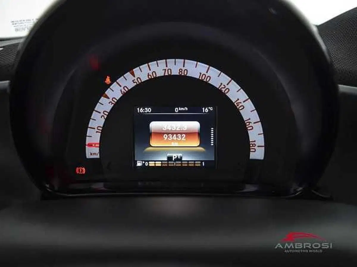 smart forfour usata a Viterbo (13)
