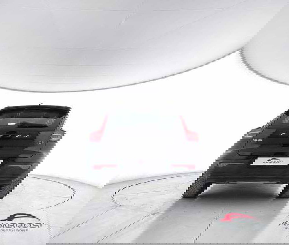 Volvo XC40 usata a Viterbo (6)