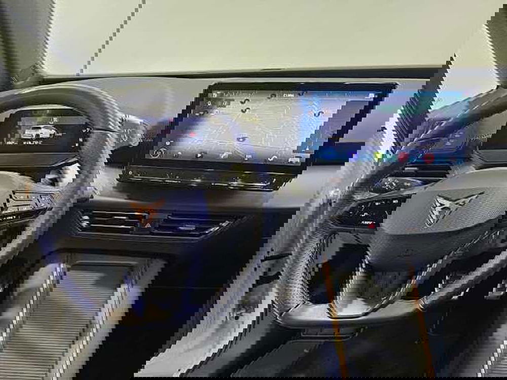 Cupra Born usata a Lecco (10)