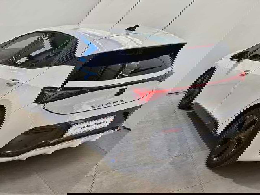 Cupra Born usata a Lecco (4)