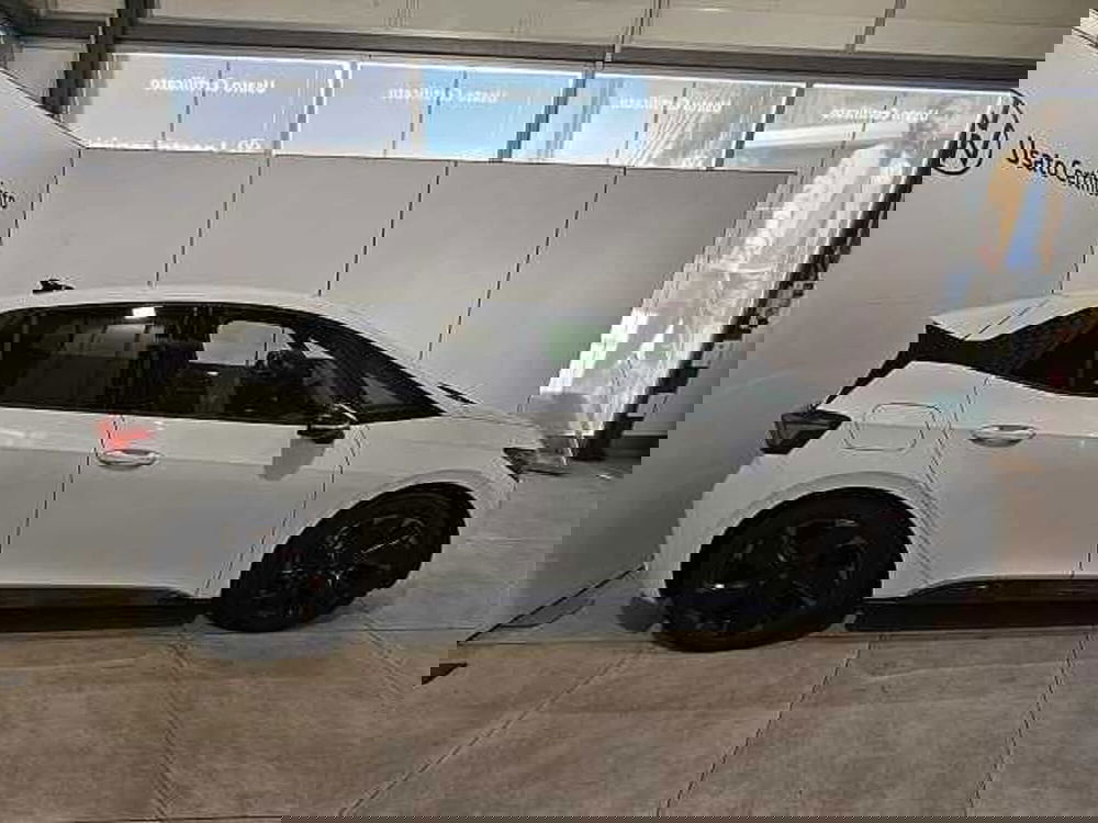 Cupra Born usata a Lecco (5)