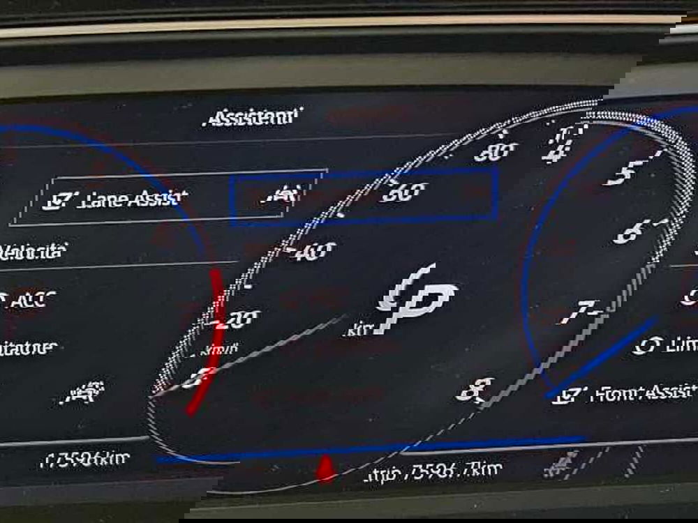 Volkswagen Taigo usata a Lecco (15)