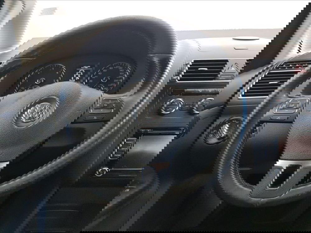 Volkswagen Touran usata a Lucca (14)