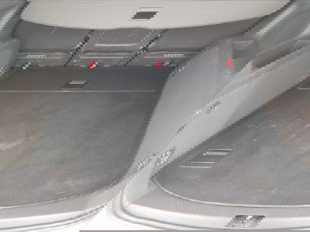 Volkswagen Touran usata a Lucca (15)