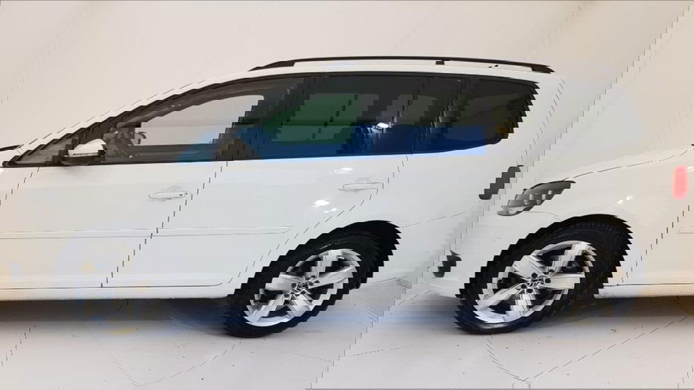 Volkswagen Touran usata a Lucca (3)