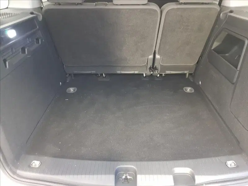 Volkswagen Caddy usata a Lucca (15)