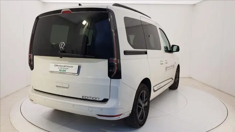 Volkswagen Caddy usata a Lucca (6)