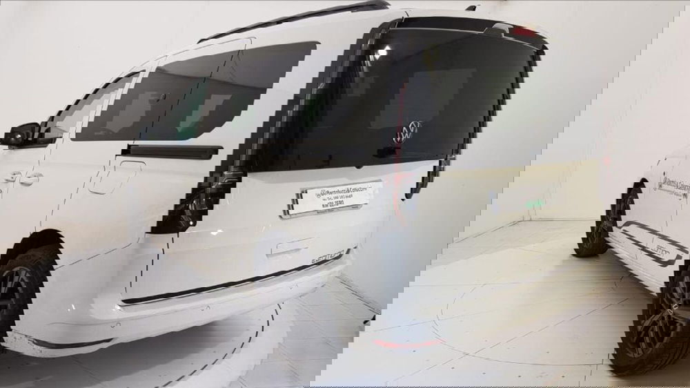 Volkswagen Caddy usata a Lucca (4)