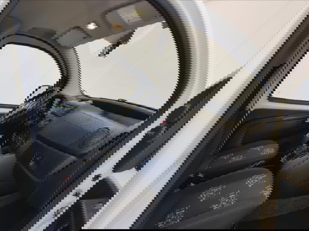 Fiat QUBO usata a Lucca (10)