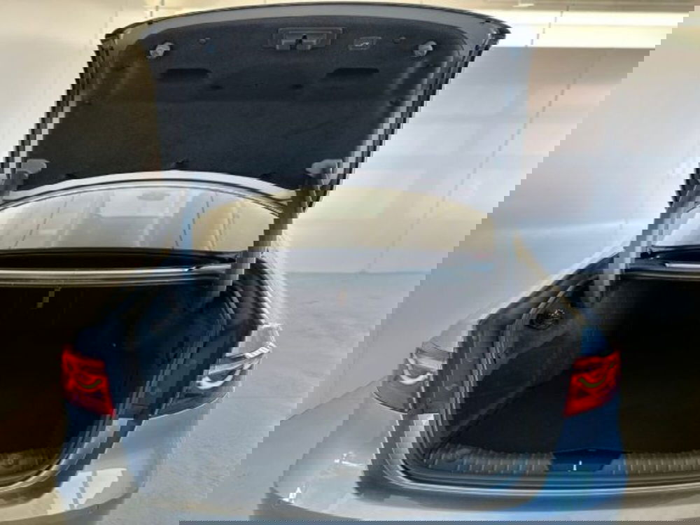 Jaguar XF usata a Modena (15)