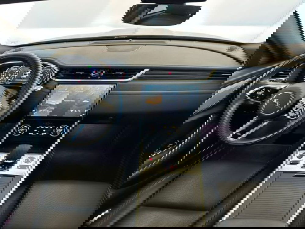 Jaguar XF usata a Modena (4)