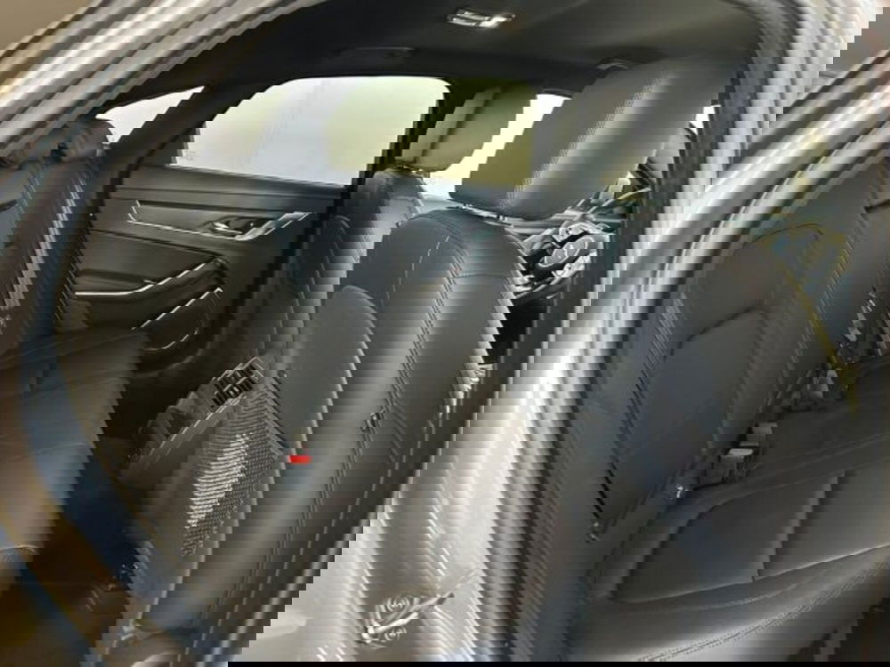 Jaguar XF usata a Modena (5)