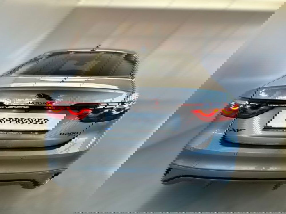 Jaguar XF usata a Modena (7)