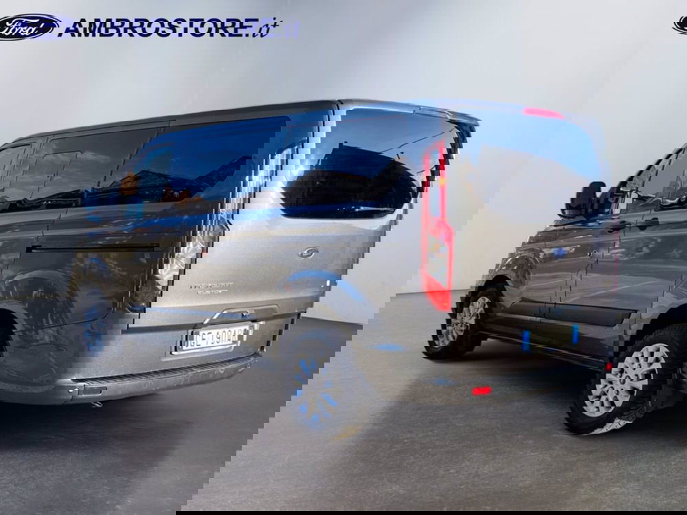 Ford Transit Custom Furgone usata a Milano (7)