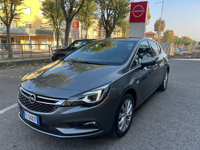Opel Astra 1.4 Turbo 110CV EcoM 5 porte Innovation del 2018 usata a Casalgrande