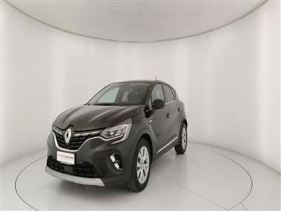 Renault Captur Full Hybrid E-Tech 145 CV Intens del 2022 usata a Bari