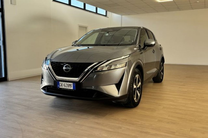 Nissan Qashqai usata a Latina (2)