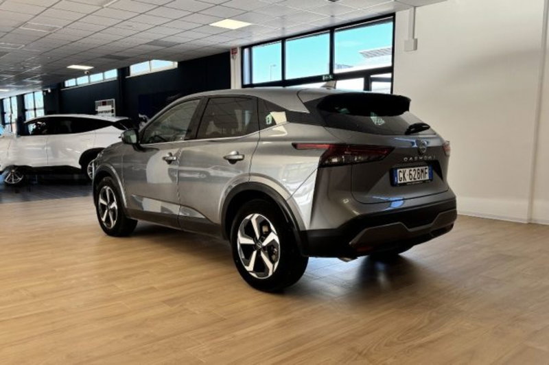 Nissan Qashqai usata a Latina (4)