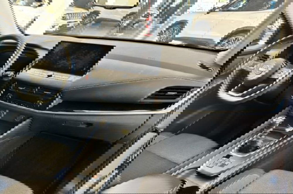 Nissan Qashqai usata a Latina (8)