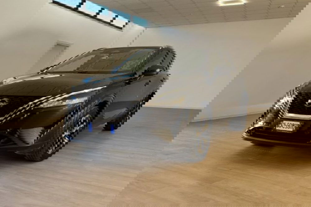 Nissan Qashqai usata a Latina (3)