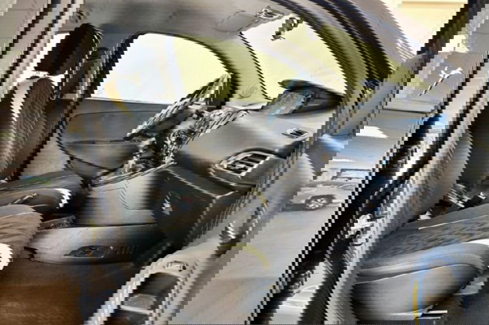 Lancia Ypsilon usata a Latina (8)