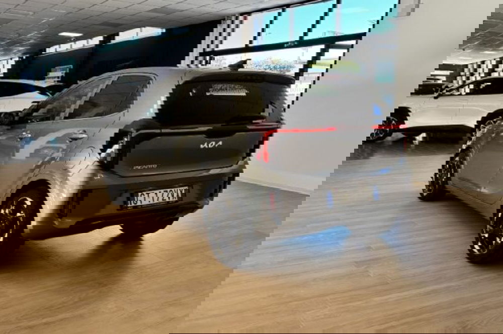 Kia Picanto usata a Latina (5)