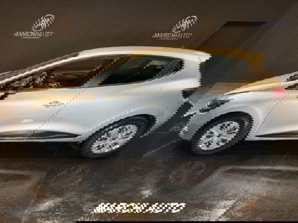 Renault Clio usata a Perugia (8)