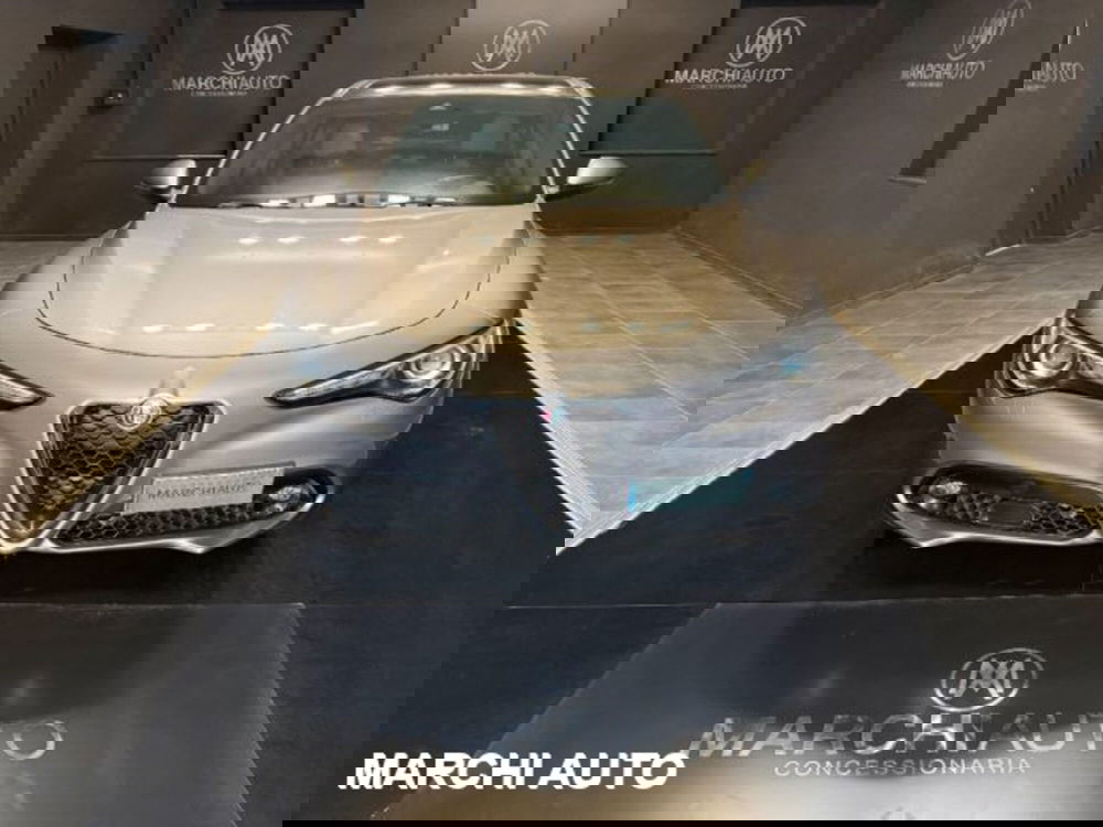 Alfa Romeo Stelvio usata a Perugia (2)