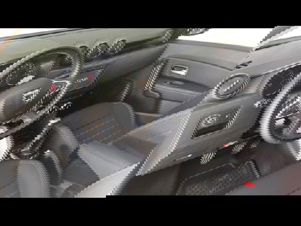 Dacia Duster usata a Firenze (10)