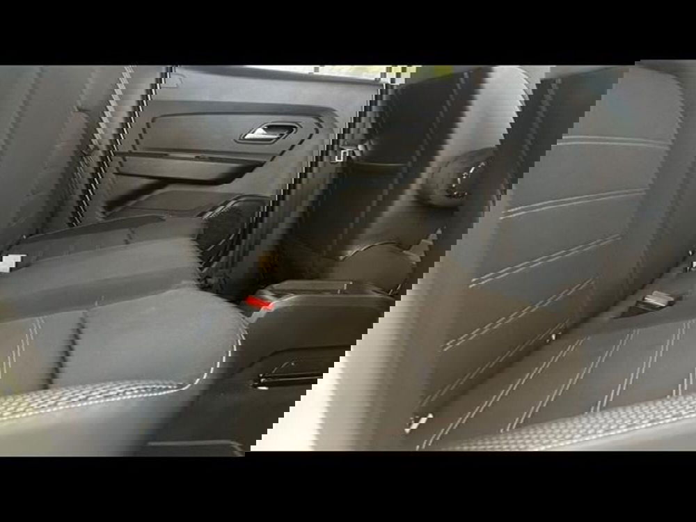 Dacia Duster usata a Firenze (13)