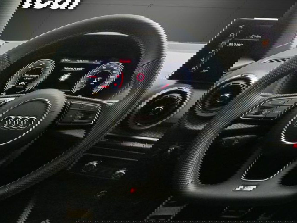 Audi Q2 usata a Milano (11)