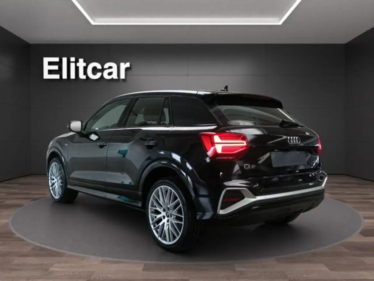Audi Q2 usata a Milano (6)