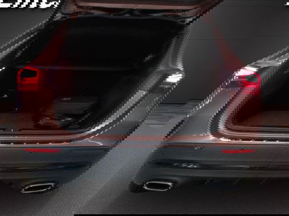 Mercedes-Benz GLA SUV usata a Milano (20)