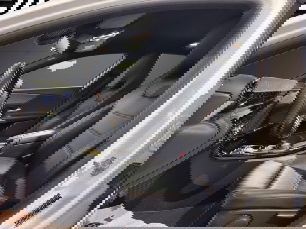 Mercedes-Benz Classe A usata a Milano (7)